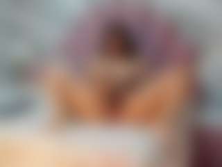 Live cam show with molycoper - Drinking on CamClone