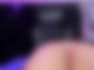 Nina-haze's Live Sex Cam Show