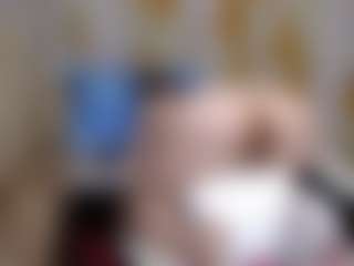 Live cam show with Olgusha - Trimmed Granny on Cam Slut