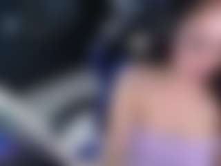 Live cam show with SamanthaRoxxe - New Foot Fetish on CamwithHer