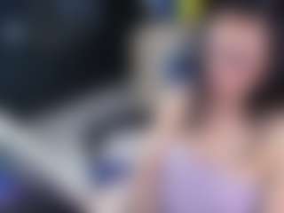 Live cam show with SamanthaRoxxe - New Tattoos on anonymated.com