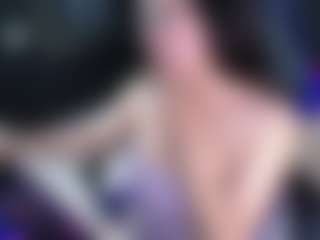 Live cam show with SamanthaRoxxe - Average on CamSextacy