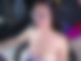 Live cam show with SamanthaRoxxe - New Tattoos on ObeyMaria