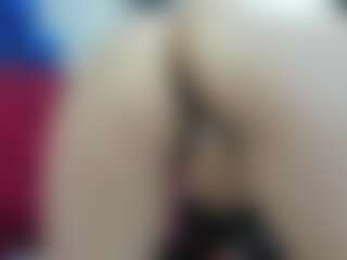 SamanthaRoxxe's Live Sex Cam Show