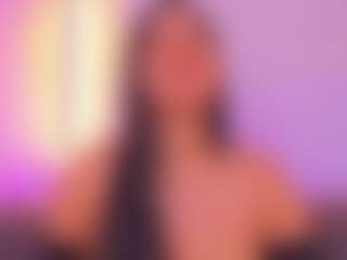 Live cam show with sofi-cabanna - Green Eyes on Mixed Magazine Live