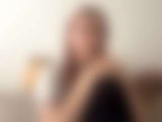 ToshikoBugett's Live Sex Cam Show