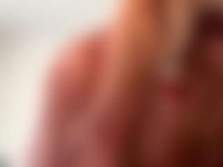 ToshikoBugett's Live Sex Cam Show