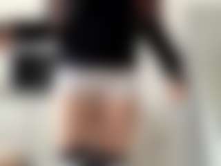ToshikoBugett's Live Sex Cam Show