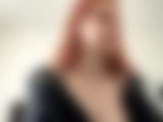 ToshikoBugett's Live Sex Cam Show