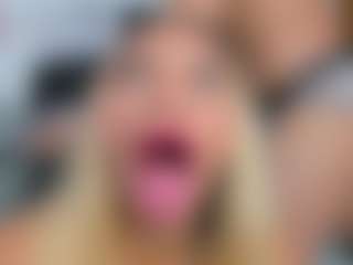 angelinefocus's Live Sex Cam Show