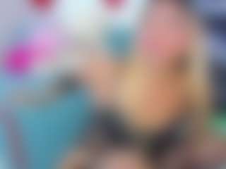 Live cam show with angelinefocus - Brown Eyes on livesuperchat.net