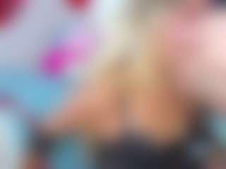 Live cam show with angelinefocus - Dildo on Free Soda