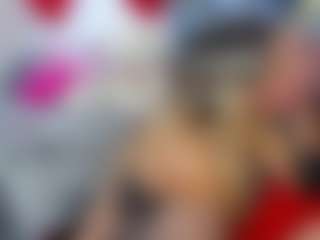Live cam show with angelinefocus - Average on TeamSkeetLive