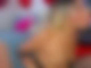 angelinefocus's Live Sex Cam Show