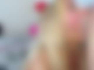 Live cam show with angelinefocus - Beardy on Camsoda