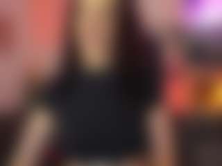 Live cam show with BunnyDiva - Skinny MILF on luckytryst.com