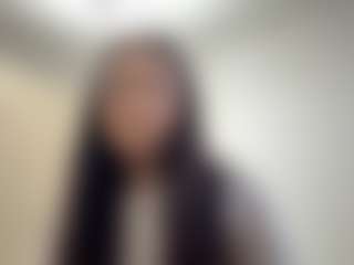Giulia's Live Sex Cam Show