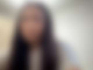 Giulia's Live Sex Cam Show