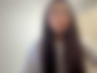 Giulia's Live Sex Cam Show