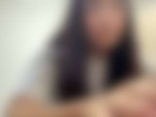 Giulia's Live Sex Cam Show