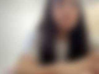 Giulia's Live Sex Cam Show