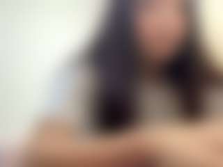 Giulia's Live Sex Cam Show