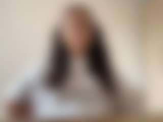 Giulia's Live Sex Cam Show