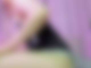 Live cam show with Gretchen-Moll - Solo on StripNow