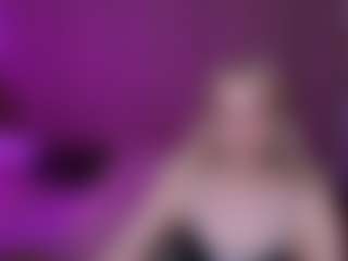 Gretchen-Moll's Live Sex Cam Show