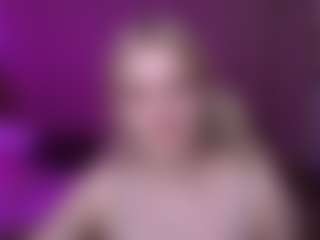 Gretchen-Moll's Live Sex Cam Show