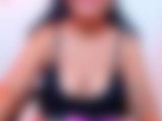 Live cam show with hotallicie - Twerk on CamwithHer