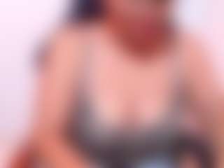 hotallicie's Live Sex Cam Show