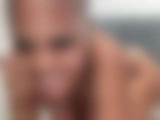 Hotmelelo's Live Sex Cam Show