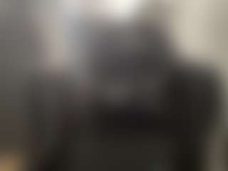 Hotmelelo's Live Sex Cam Show