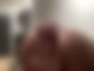 Hotmelelo's Live Sex Cam Show