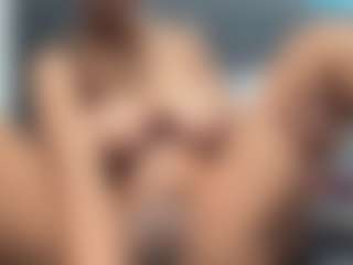 Hotmelelo's Live Sex Cam Show