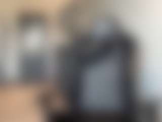 Hotmelelo's Live Sex Cam Show