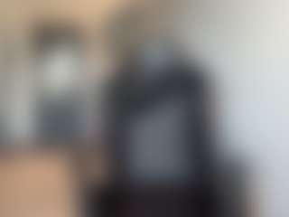 Hotmelelo's Live Sex Cam Show