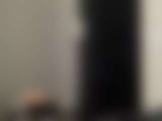 Hotmelelo's Live Sex Cam Show