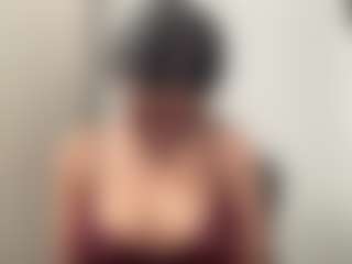 Hotmelelo's Live Sex Cam Show