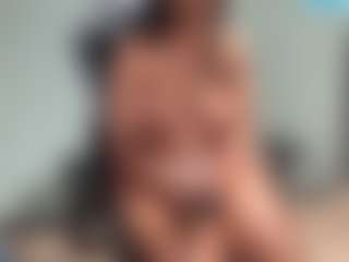 Hotmelelo's Live Sex Cam Show
