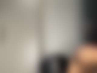Hotmelelo's Live Sex Cam Show