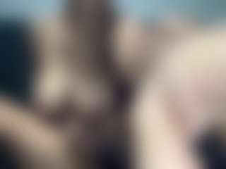 Hotmelelo's Live Sex Cam Show