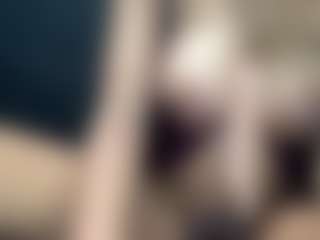 Hotmelelo's Live Sex Cam Show