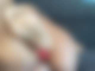 Live cam show with Hotmelelo - Brown Hair Teen (18+) on Streamer API
