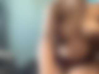 Hotmelelo's Live Sex Cam Show