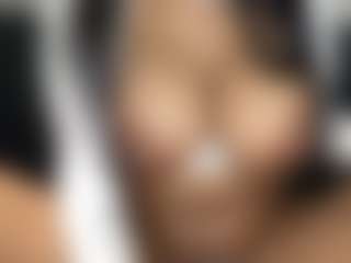 Hotmelelo's Live Sex Cam Show