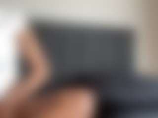 Live cam show with Hotmelelo - Alternative on AdultVida.com
