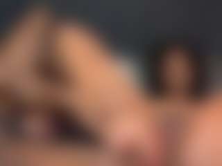 Live cam show with Hotmelelo - Young Adult on Fling VIP Chat