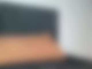 Hotmelelo's Live Sex Cam Show